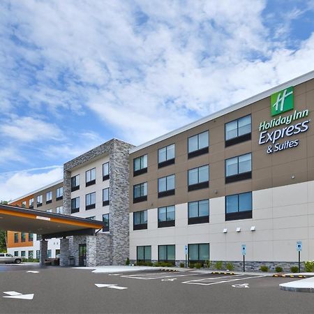 Holiday Inn Express & Suites - Painesville - Concord By Ihg Ngoại thất bức ảnh