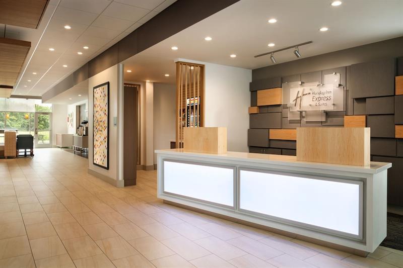 Holiday Inn Express & Suites - Painesville - Concord By Ihg Ngoại thất bức ảnh