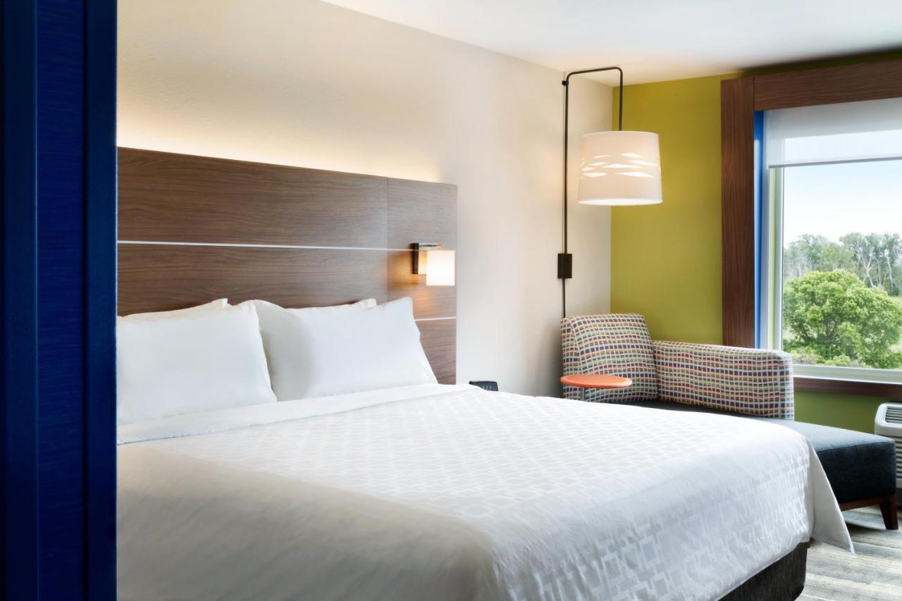 Holiday Inn Express & Suites - Painesville - Concord By Ihg Ngoại thất bức ảnh